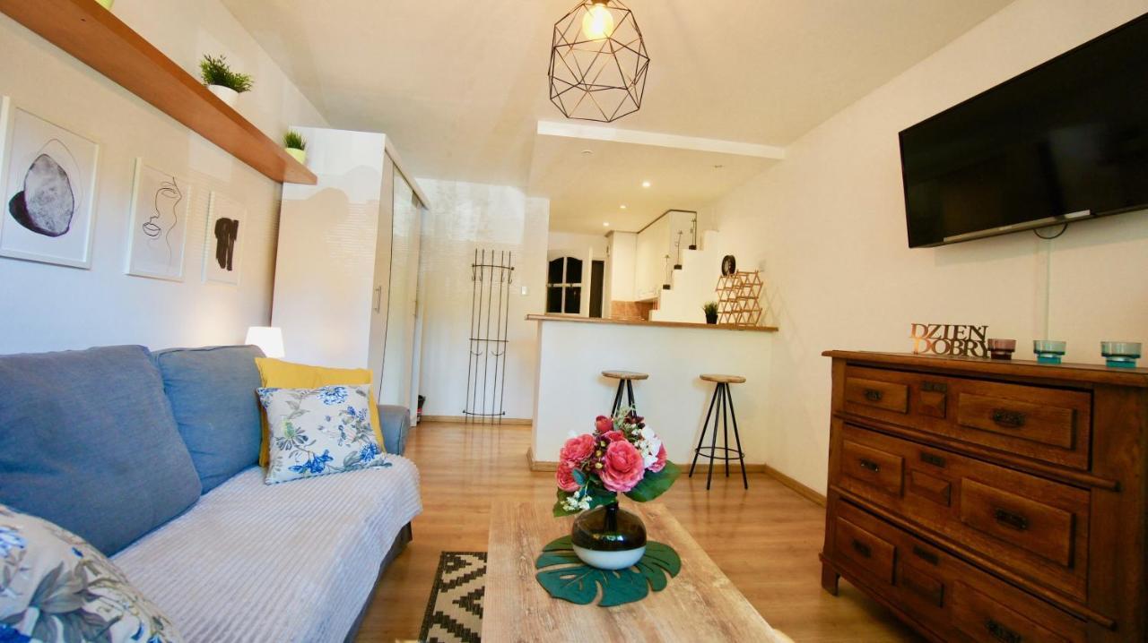 Młociny Metro Apartment 2 Warszawa Zewnętrze zdjęcie